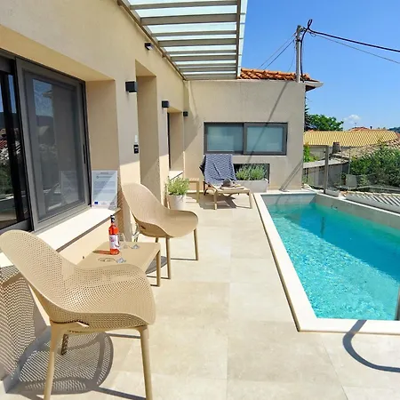 Demar Vlycho Lefkada * Vlihó